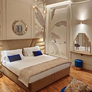 Camera con letto king size